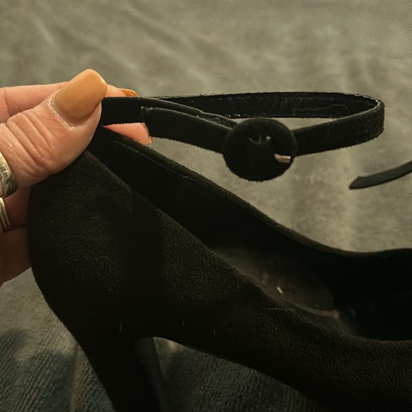 Women’s black suede high heels. - Picture 3 of 3